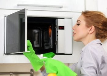 cuptorul cu microunde